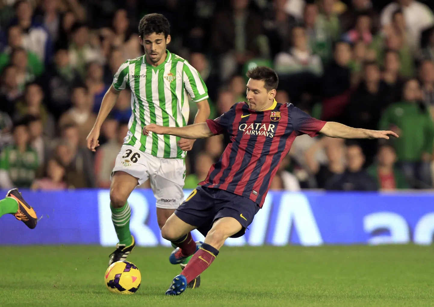 Lionel Messi (esiplaanil).