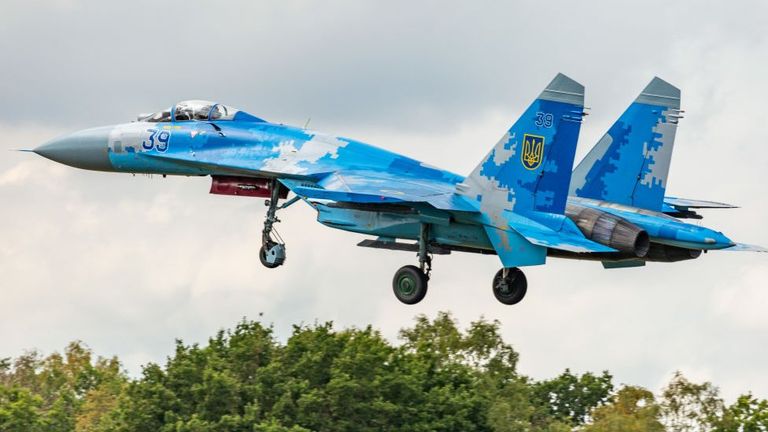 ВВС Украины продолжают совершать боевые вылеты, несмотря на превосходство российской авиации