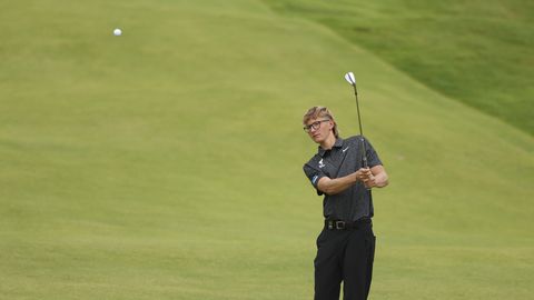 25 SPORDIHETKE ⟩ Richard Tederi imelöök vaimustas golfimaailma