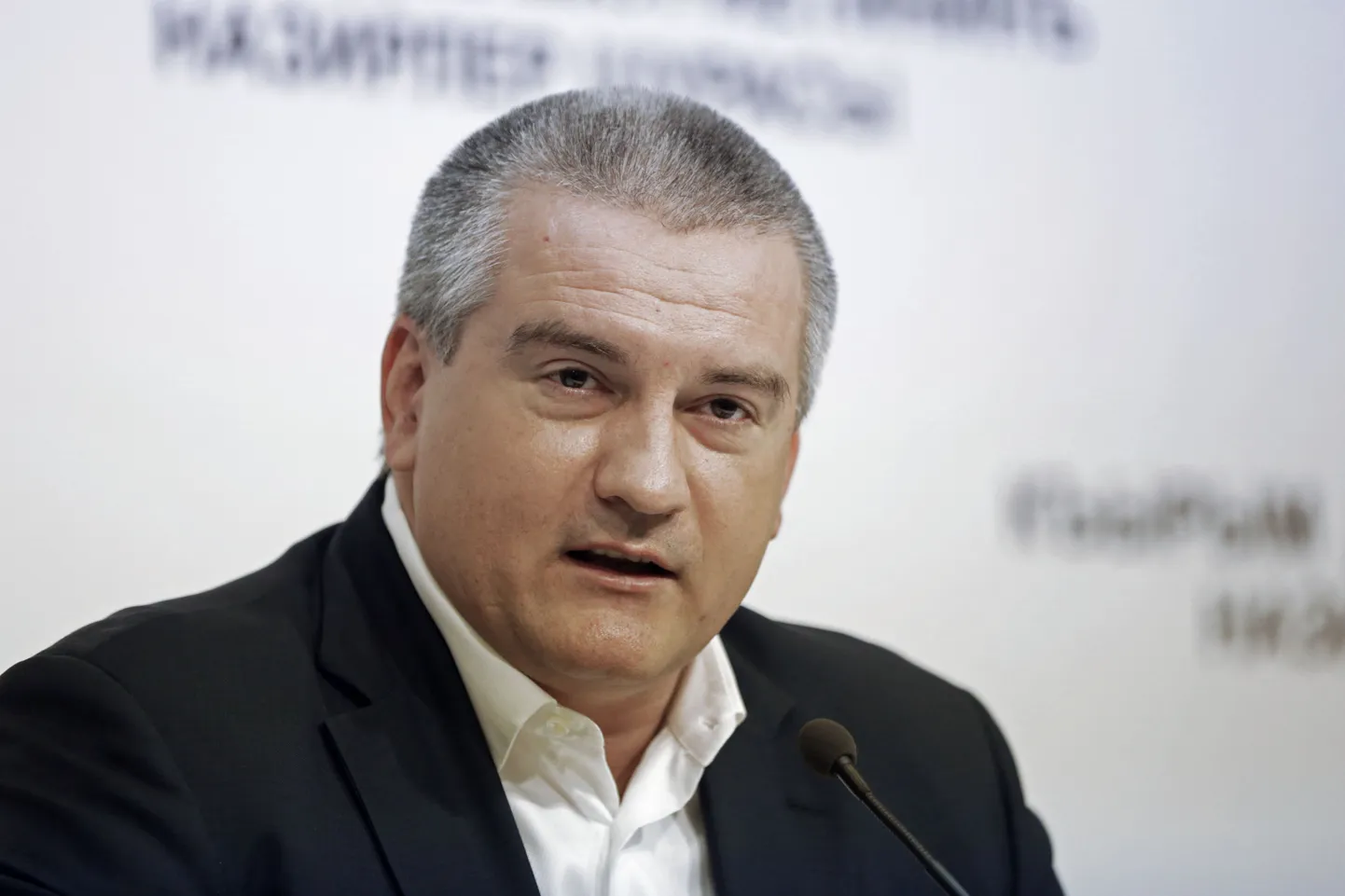Sergei Aksjonov.