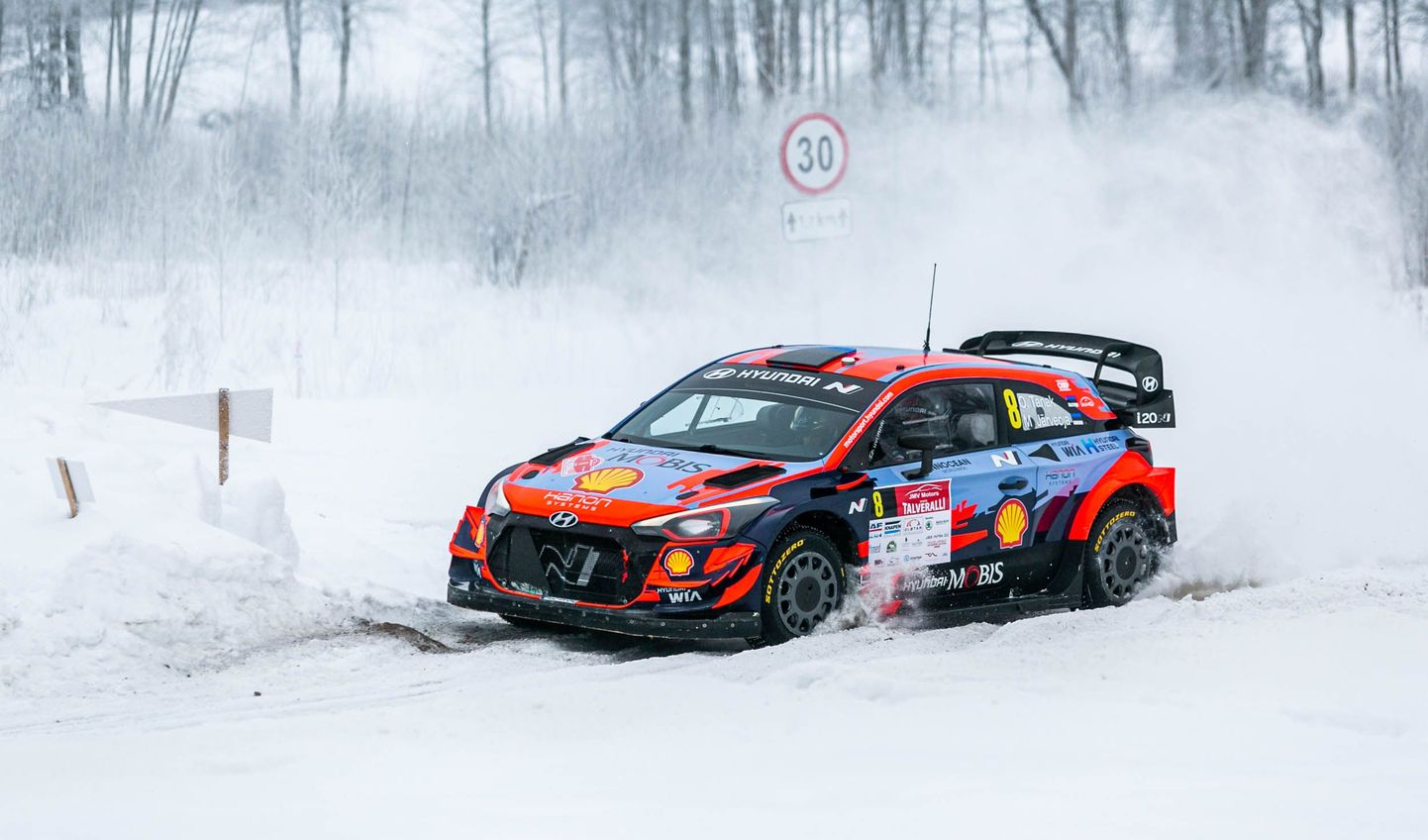 Ott Tänak võistles Otepää talverallil ka 2021. aastal. Toona kuulus ta Hyundai ridadesse.