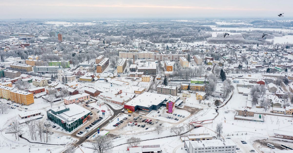 ГАЛЕРЕЯ Вид с высоты птичьего полета: пограничный город покрылся инеем