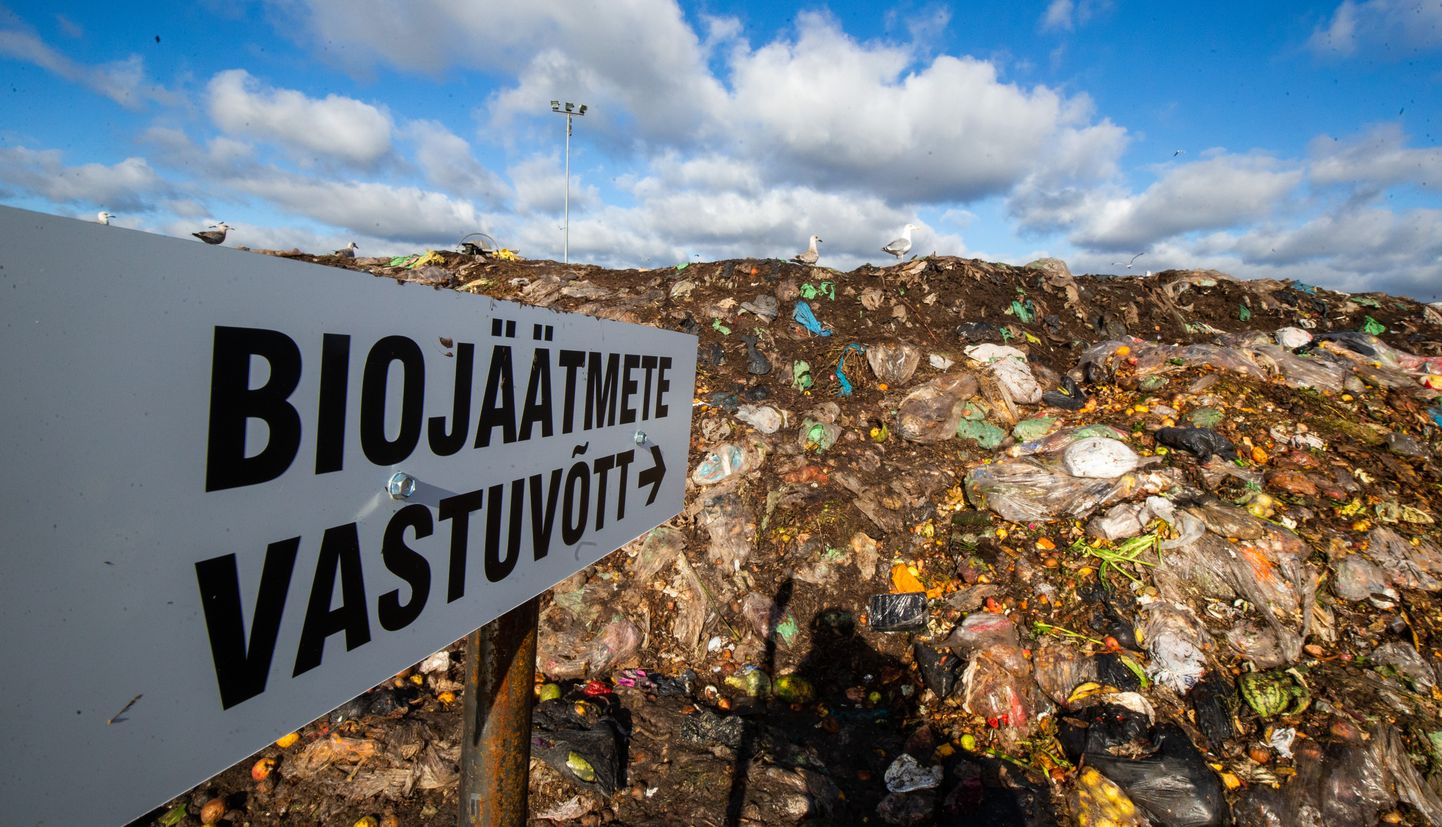 Biojäätmeid peab kõikjal Eestis saama tekkekohal ära anda või alternatiivina kompostima hiljemalt 2023. aasta lõpus.