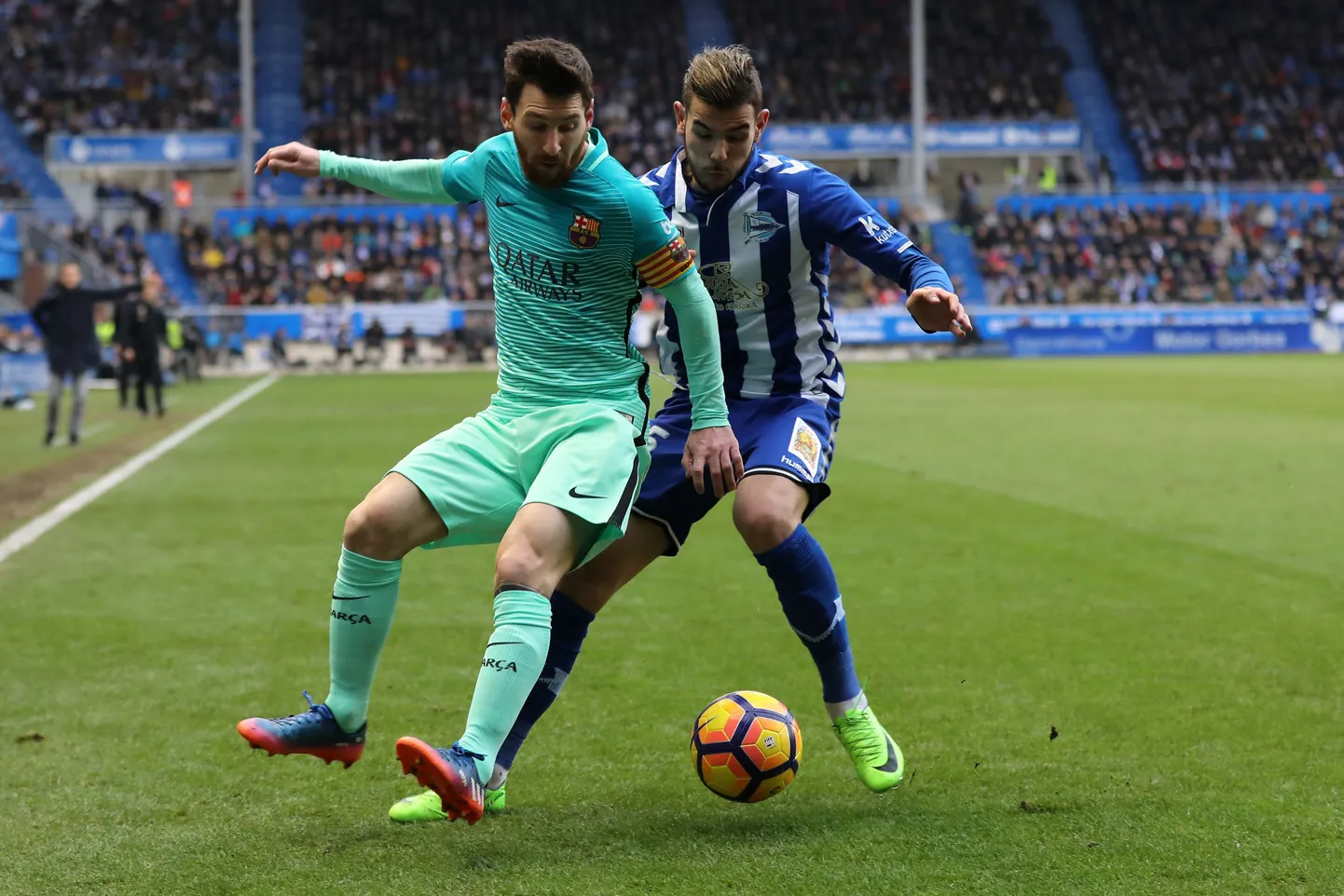 Lionel Messi (ees) mängus Deportivo Alavesi vastu.