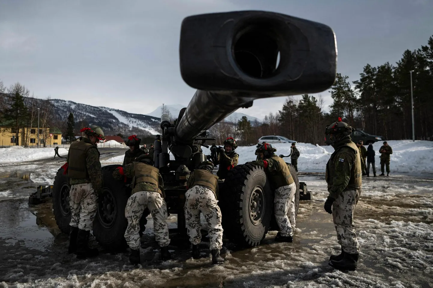 Soome kaitseväelased tänavu 22. märtsil Põhja-Norras Setermoenis NATO ja partnerriikide ühisõppustel Cold Response 22. 