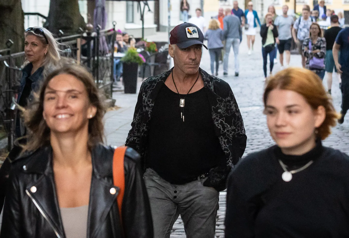 Till Lindemann 2022. aasta juulis Tallinna vanalinnas