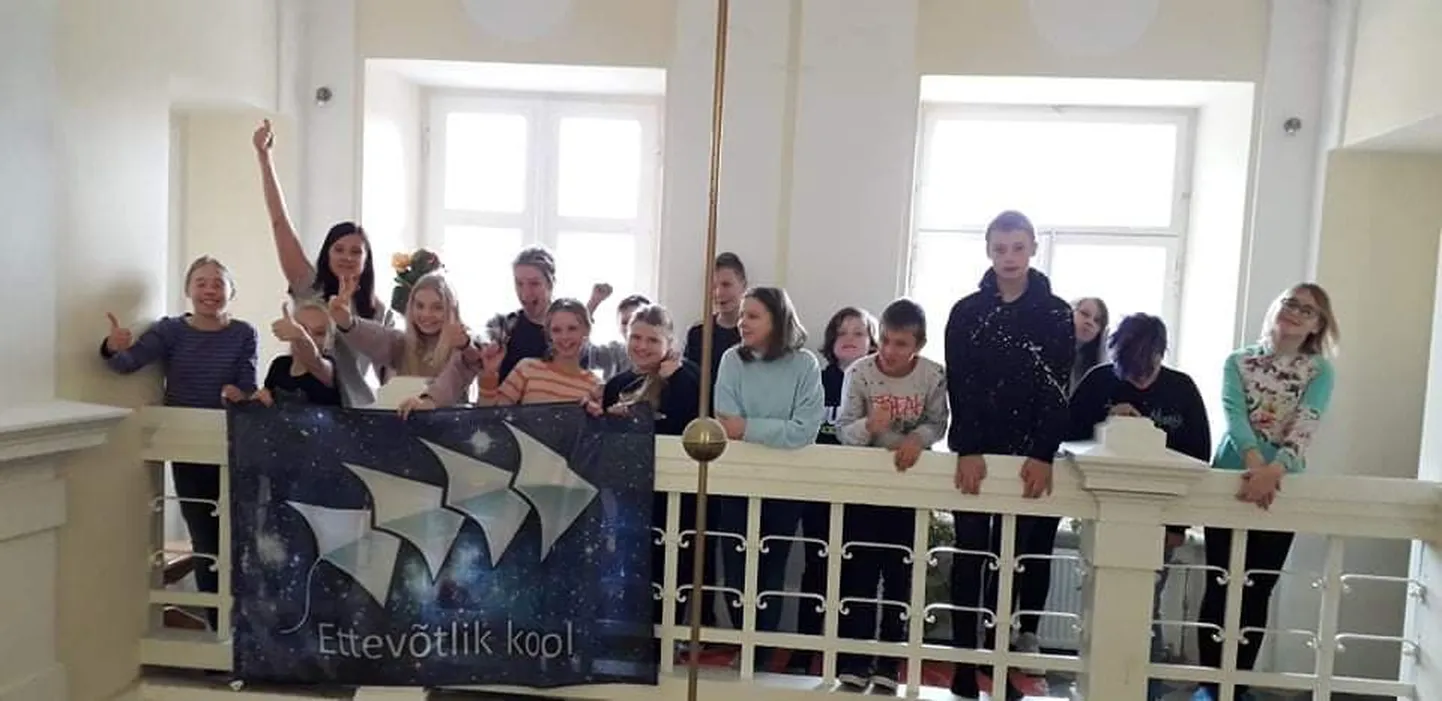Mooste mõisakooli edulugu «Kõndimisnädal» saavutas kategoorias «2P (parimad praktikad)» teise koha.