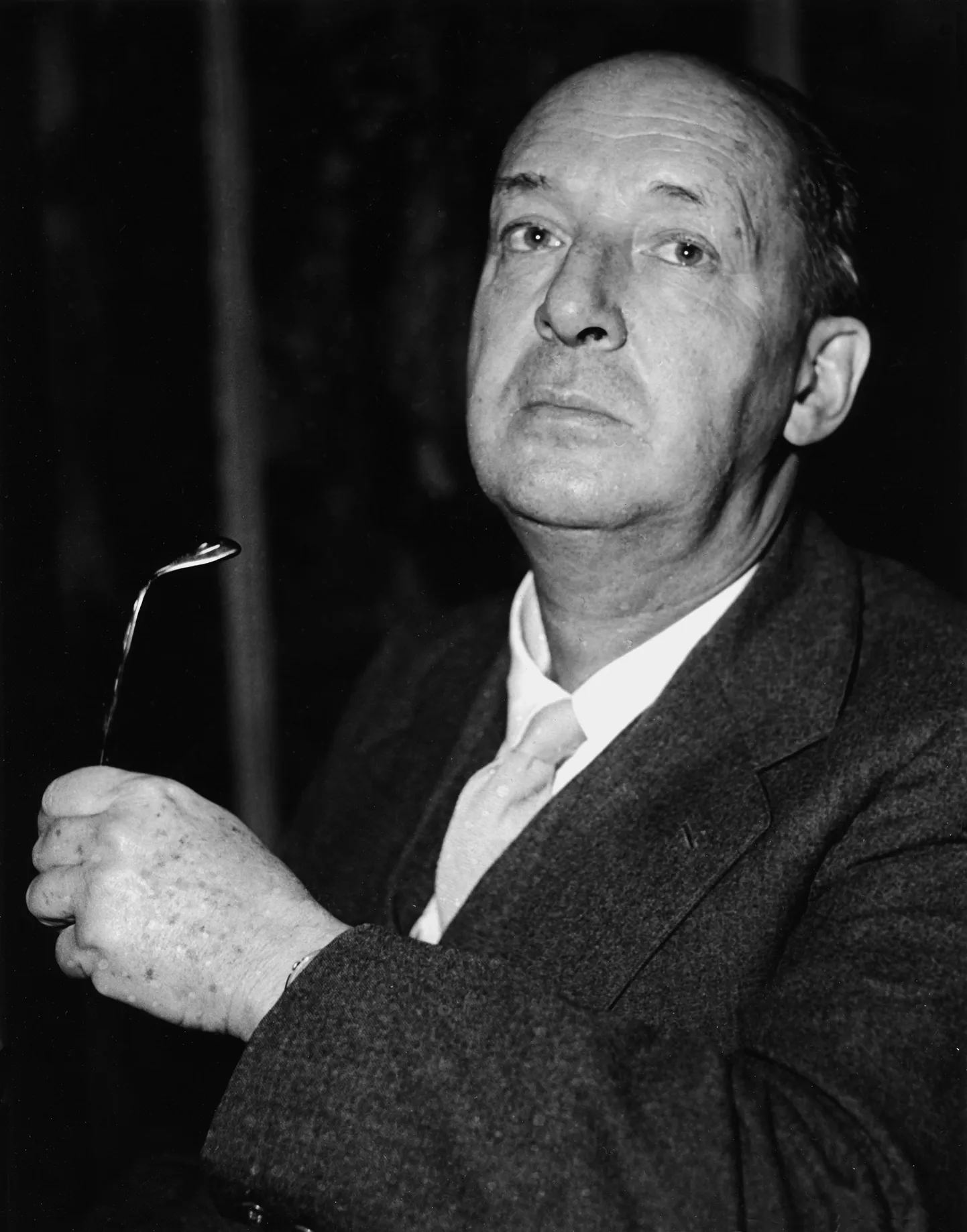 Vene kirjanik Vladimir Nabokov emigratsioonis 1958. aastal.