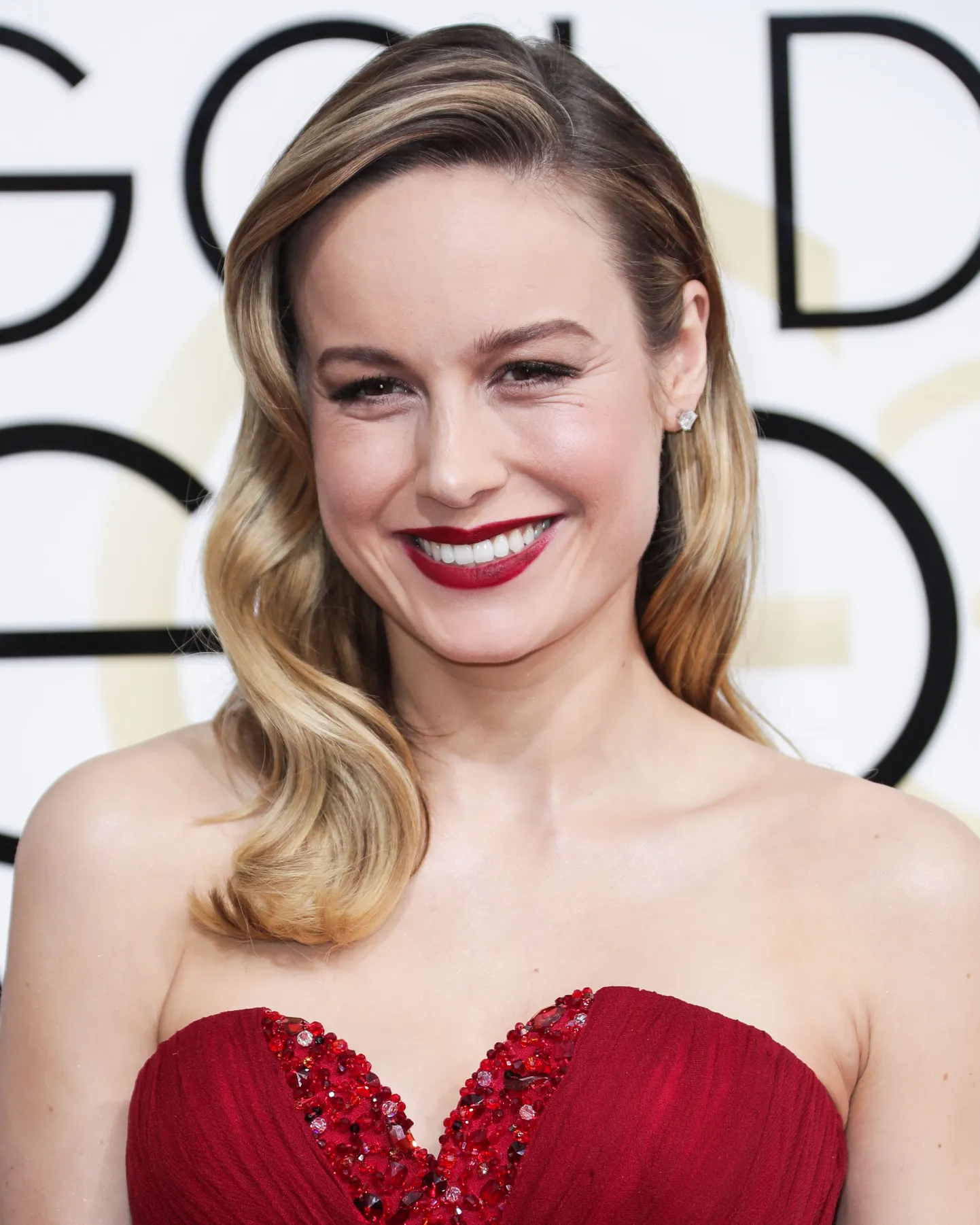 Brie Larson Kuldgloobuste galal