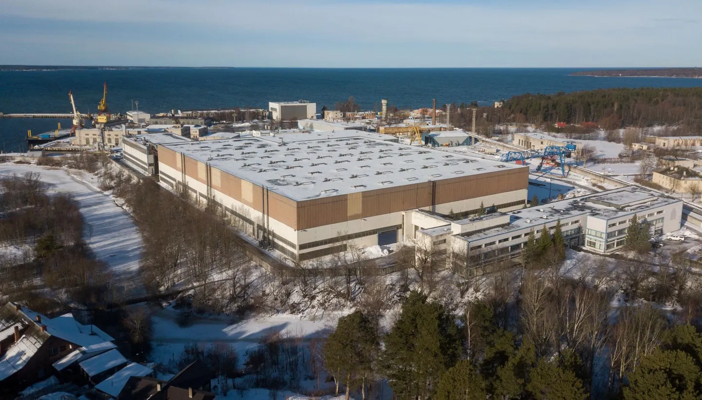 Pankrotistunud Marsalis Metall OÜ Loksa laevaremonditehase territoorium.