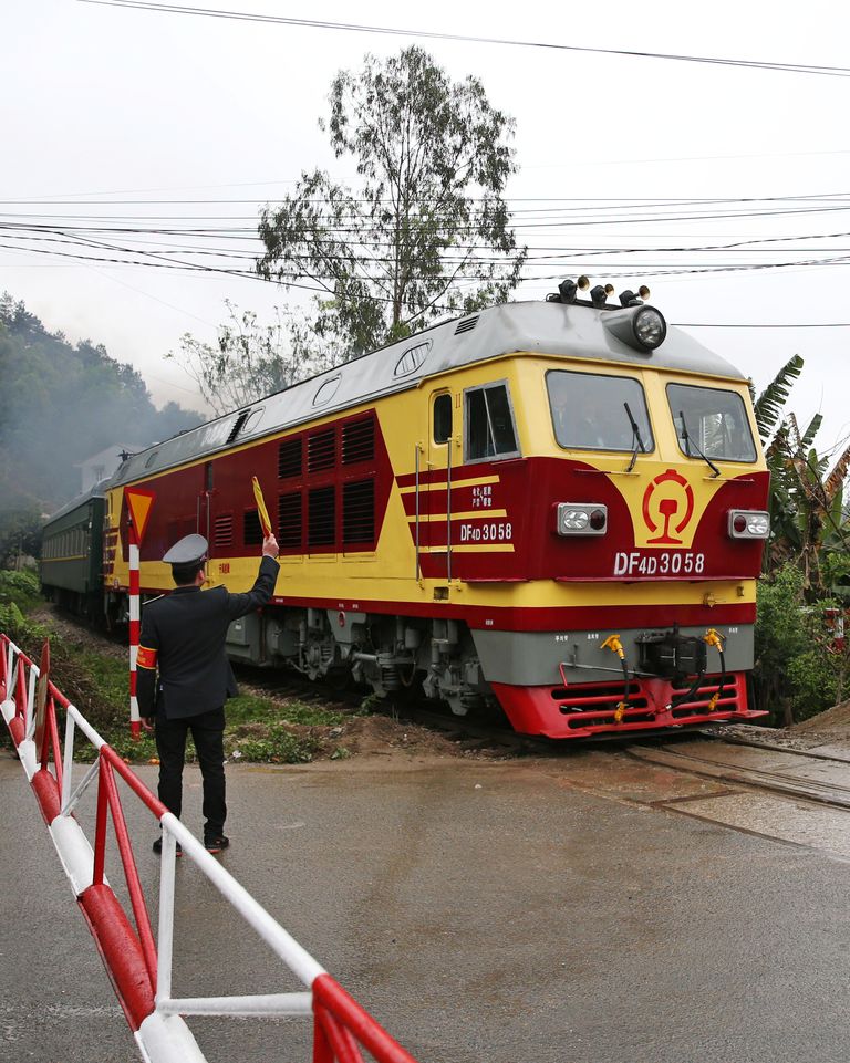 Põhja-Korea liidri Kim Jong-uni rong liikumas Vietnami Dong Dangi suunas