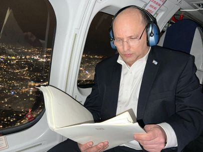 Iisraeli peaminister Naftali Bennett lendas pärast Moskvas käimist Berliini.
