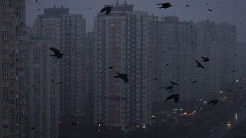 RAINER SAKS ⟩ Ukraina jättis kogu linna pimedaks. Zelenskõi: kui Venemaa jätkab, vastame samaga