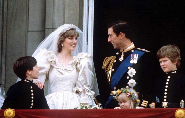 Printsess Diana ja prints Charles oma abiellumispäeval