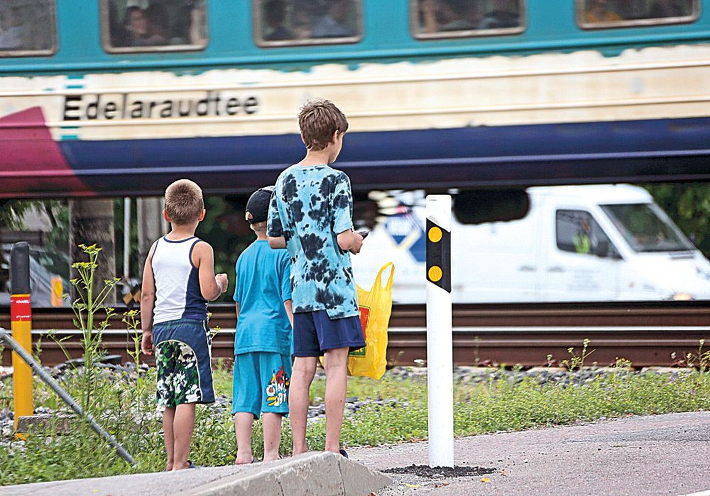 С нового года на железных дорогах Эстонии мы уже не увидим пассажирских поездов с логотипом предприятия Edelaraudtee.