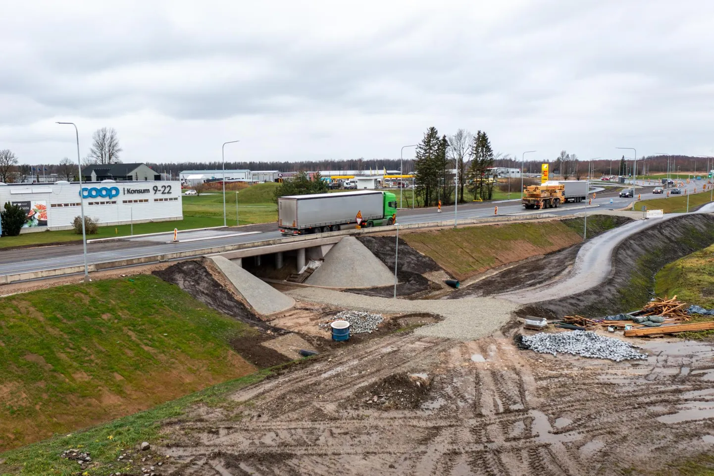 Valutöödega alustati möödunud kolmapäeval ja novembri lõpuks on tööd valmis.
