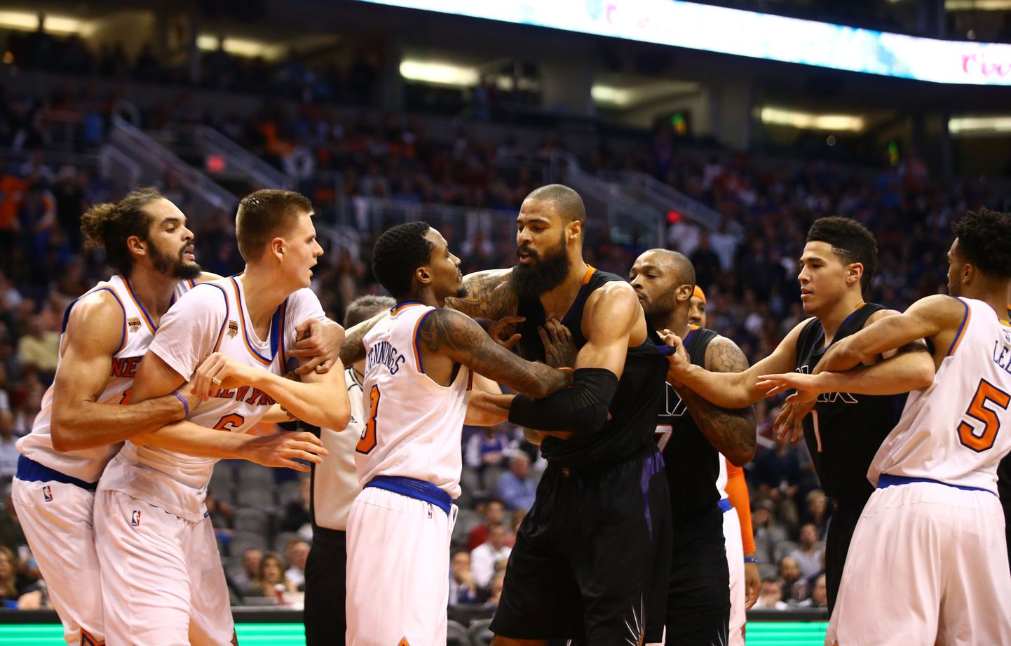 New York Knicks- Phoenix Suns