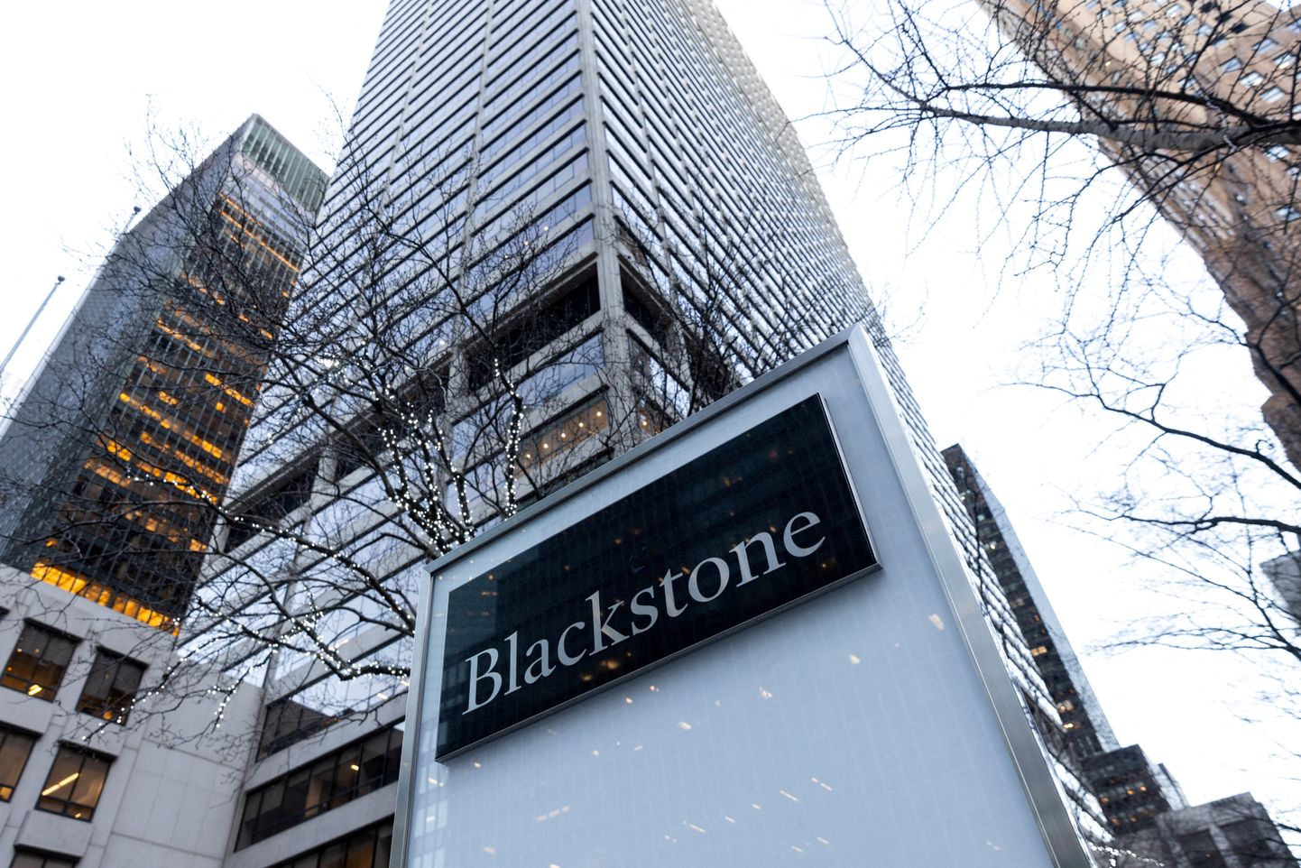 Blackstone Grupi peakorter New Yorgis.