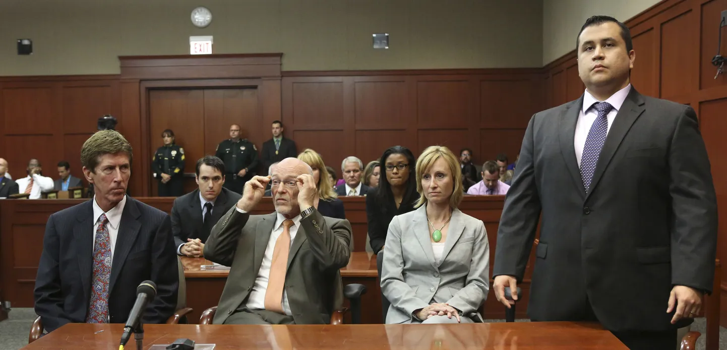 George Zimmerman (seisab) ootab vandekohtu otsust.