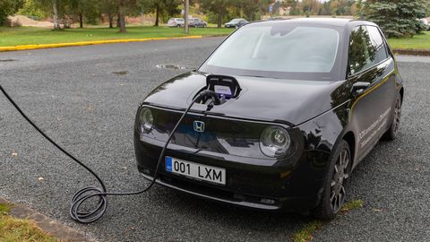 Öösel ja nädalavahetusel saab elektriautot nüüd soodsamalt laadida