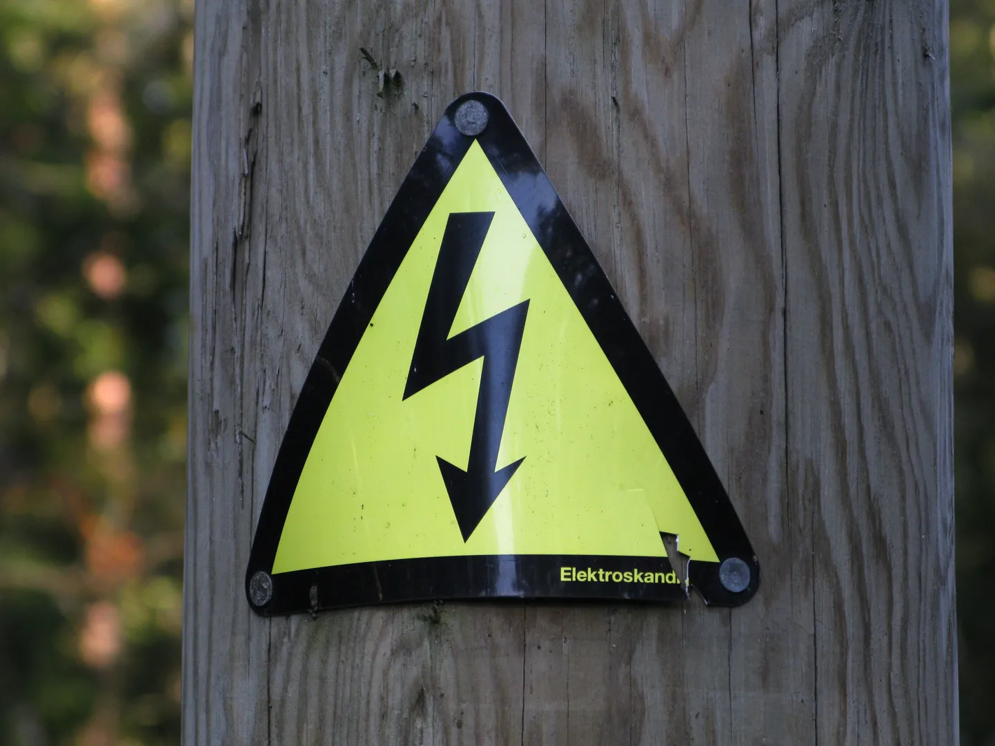 Elektri hoiatussilt.