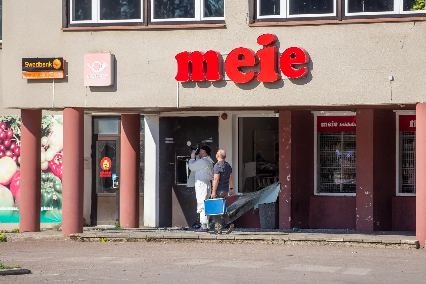 Aravetel Meie pood sai kannatada ka siis kui sela õhiti paari aasta eest pangaautomaat. Nüüd käisid aga külas vargad.