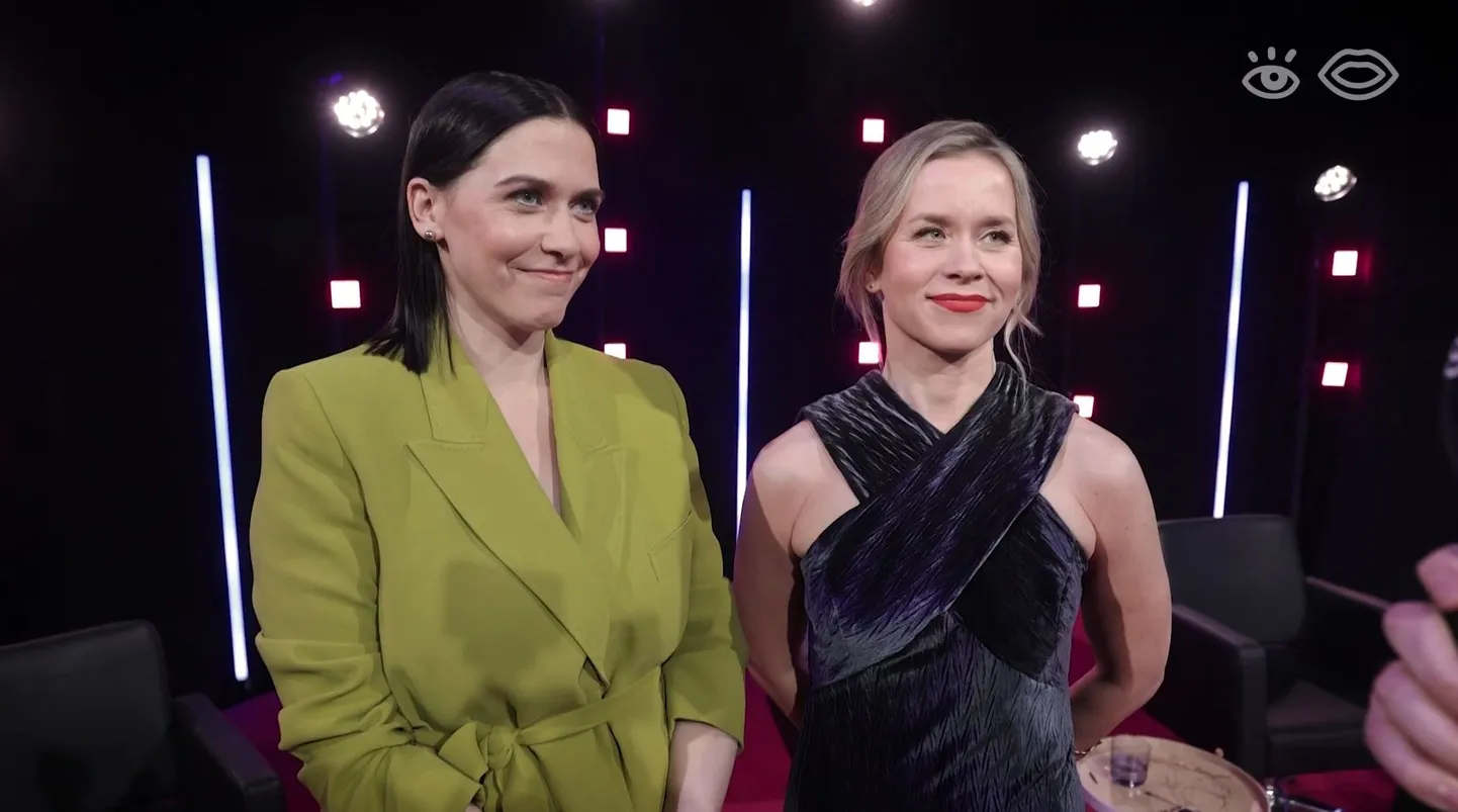Piret laos ja Evelin Võigemast