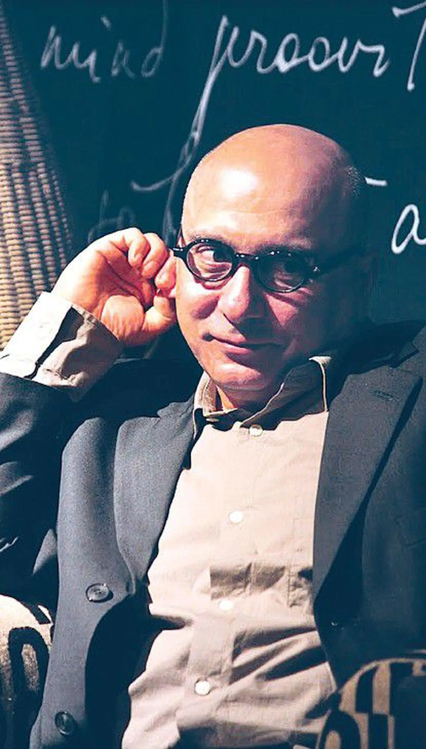 Rawi ­Hage juunis Tallinnas kirjandusfestivalil Head Read.