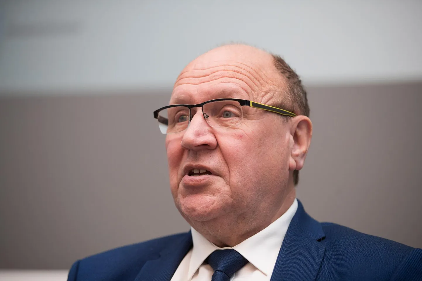 Mart Helme on kutsutud õiguskomisjoni ette rääkima, kuidas poliitikud tema andmetel prokuratuuri mõjutavad.