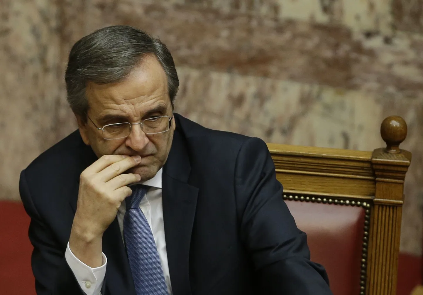 Kreeka peaminister Antonis Samaras presidendi valimise kolmandal läbikukkunud katsel.