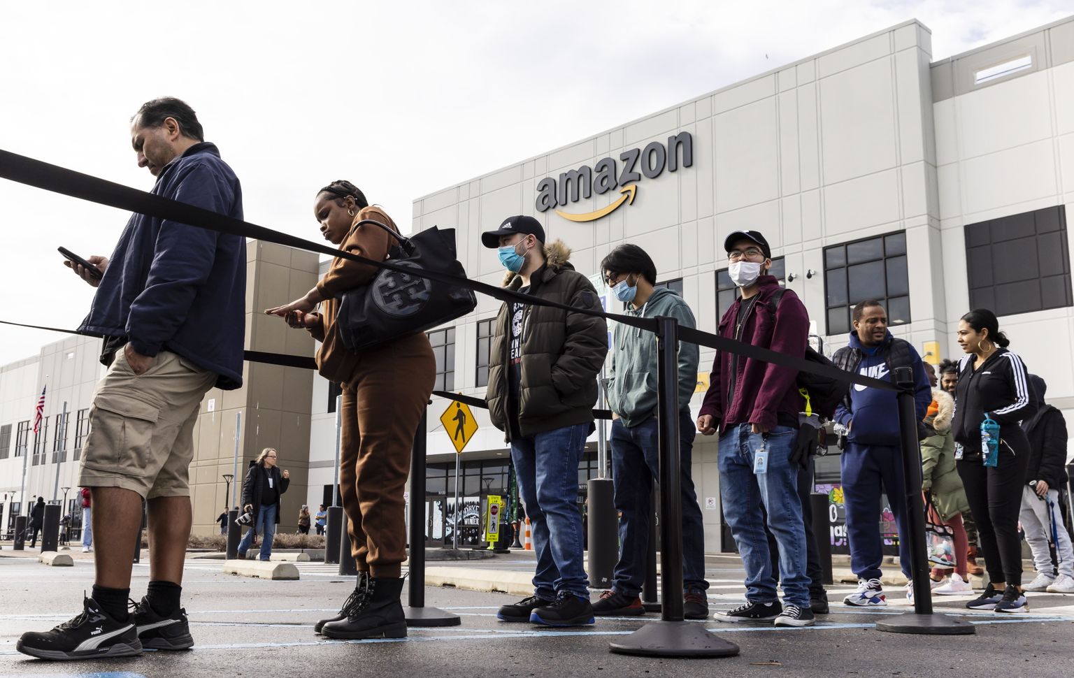 Amazoni New Yorgi töötajad on järjekorras, et hääletada ametiühinguga liitumise üle
