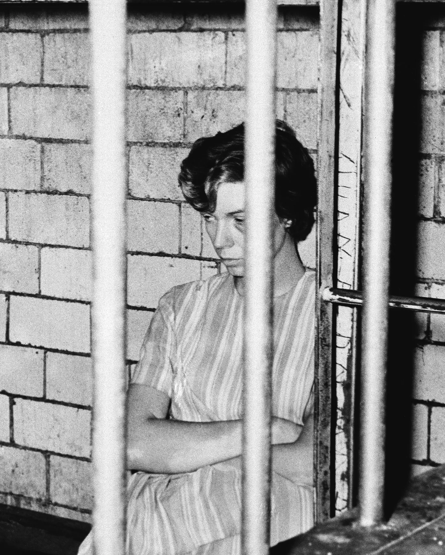 Sharon Kinne 1964. aastal Mehhiko politseijaoskonnas.
