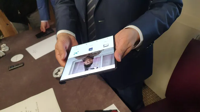 Huawei Mate X