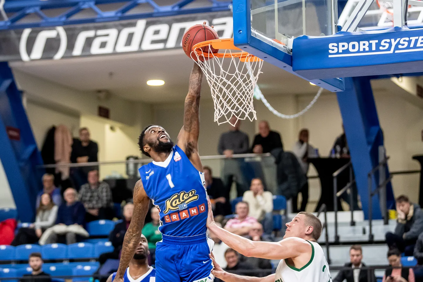 Tony Wroten.
