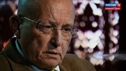 ВИДЕО ⟩ За занавесом: 