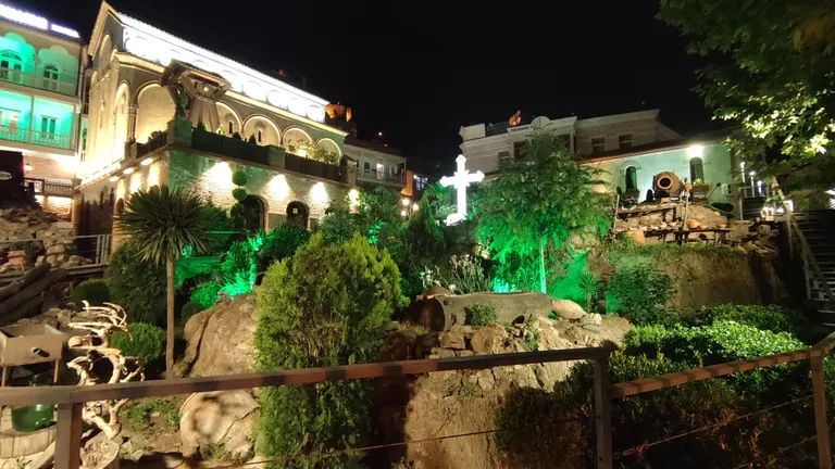 Öine Tbilisi