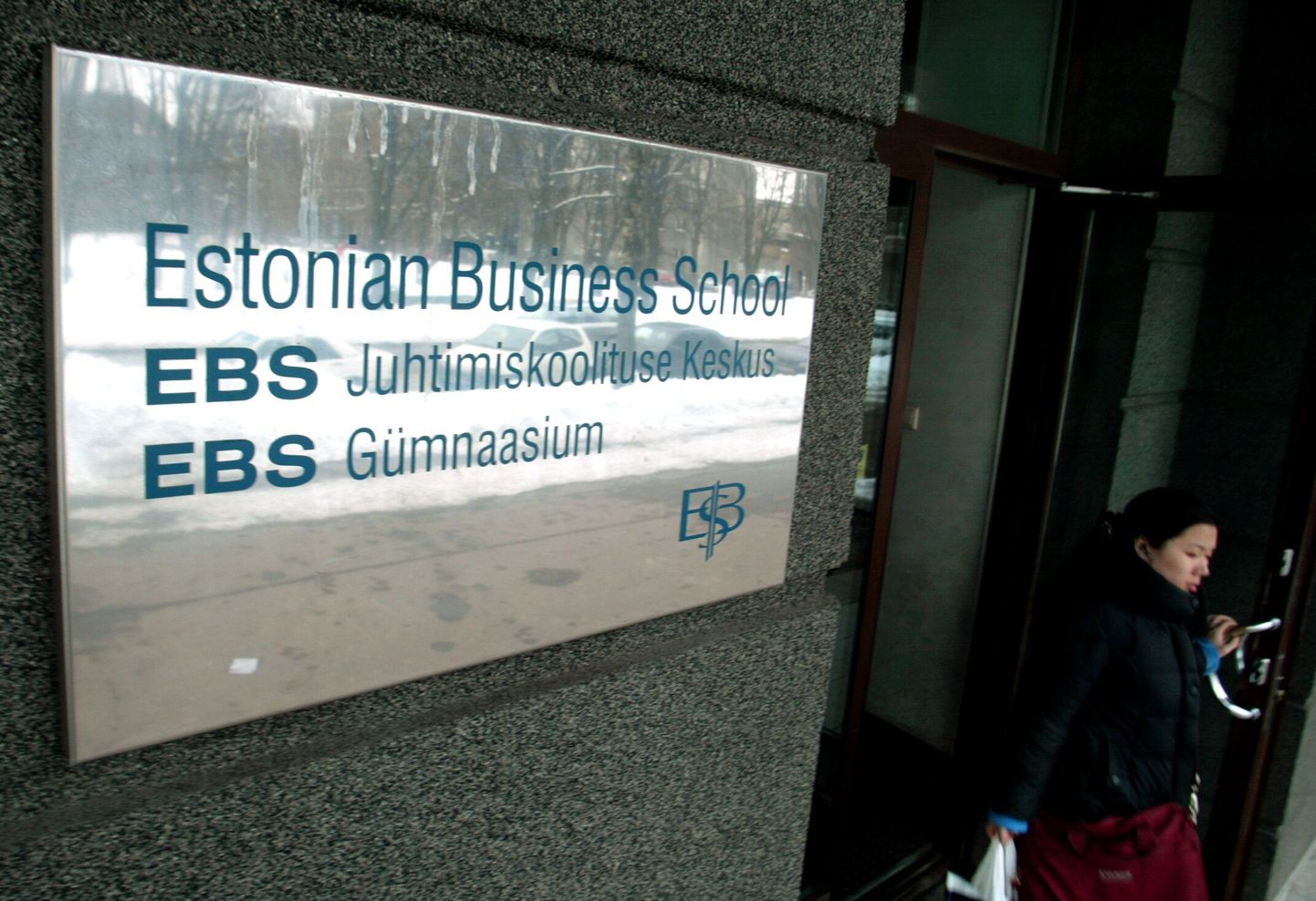 Estonian Business Schooli (EBS) Tallinnas Lauteri tänaval asuva hoone peauks.