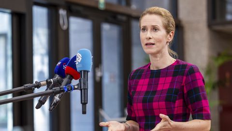 Kallasa: ES sankciju dēļ Krievijas ekonomika piedzīvo sliktus laikus