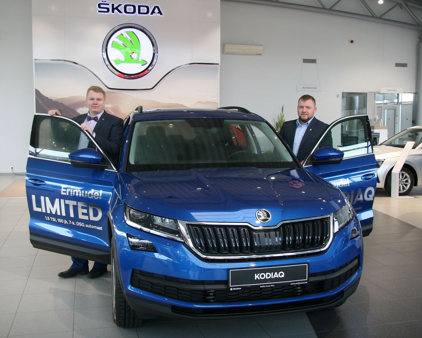 Продажи "Škoda" мощно поддержали спецмодели с приемлемой ценой и хорошим оснащением, а также с быстрой поставкой. Эти три фактора, по словам автоторговцев Ульяса Роогера и Лаури Круупа, пришлись по душе покупателям.