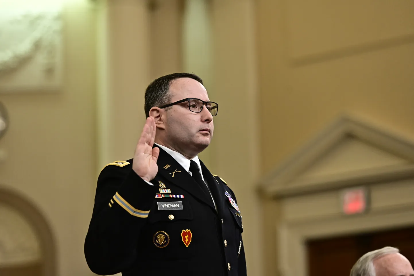 Alexander Vindman kongressi luurekomitee ees.