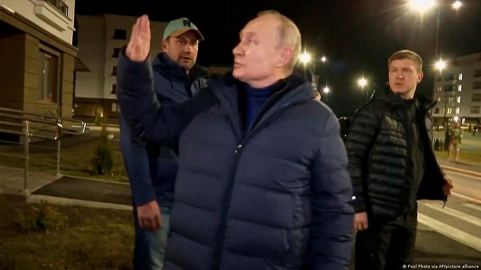Владимир Путин в оккупированном Мариуполе