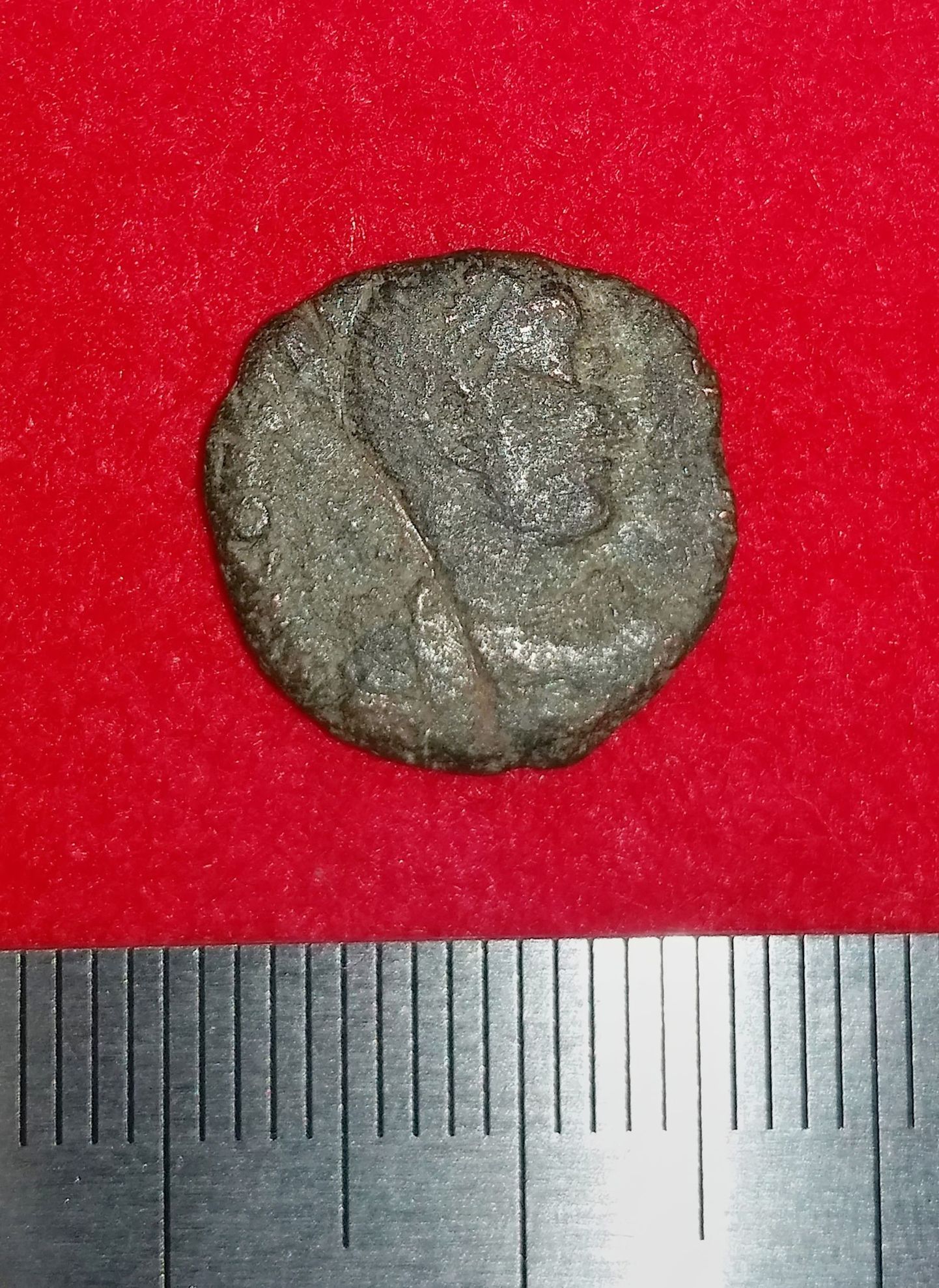 Üks Okinawas avastatud müntidest.