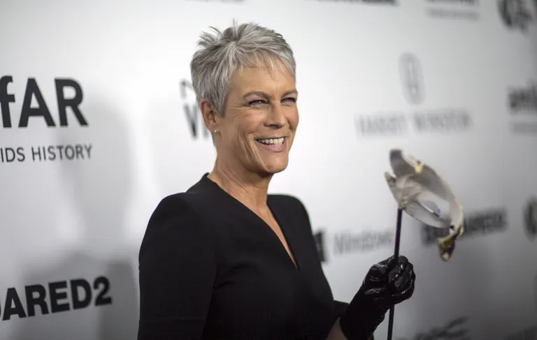 Jamie Lee Curtis on siiski naine.