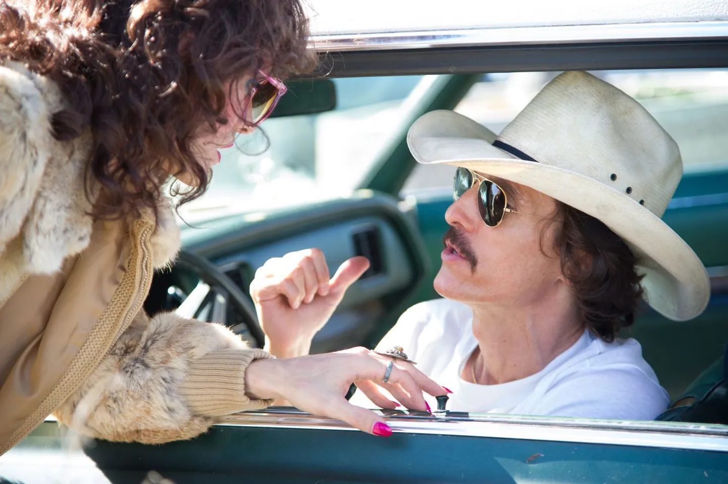 Aidsiga kimpus sõbrad: Rayon (Jared Leto, vasakul) ja Ron Woodroof (Matthew McConaughey).