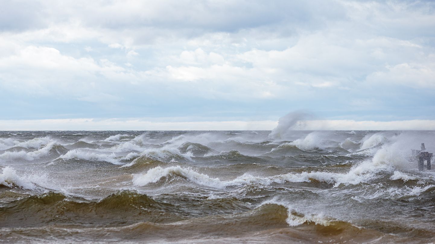 Штормовое Балтийское море.