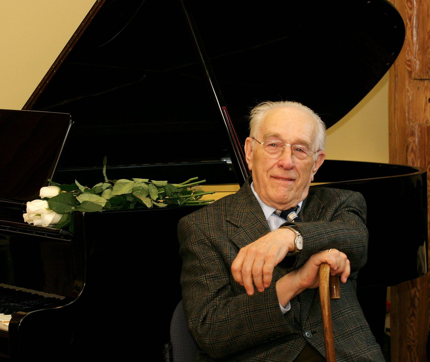 Paljud Roman Toi austajad kohtusid temaga viimati 2007. aasta mais, kui maestro esitles Viljandi kultuuriakadeemia muusikamajas äsja ilmunud mälestusteraamatut «Kaunimad laulud pühendan sull’».
