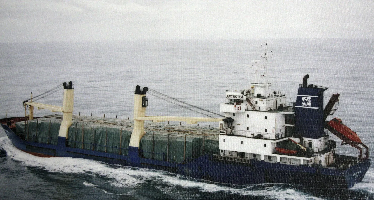 Kaubalaev Arctic Sea