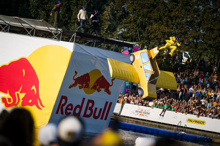 Maailmakuulus Red Bulli lennupäev toimub 27. augustil Tallinnas.