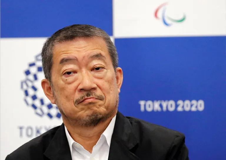 Tokyo OMi loovjuht Hiroshi Sasaki lahkus ametist seksistlike ettepanekute tõttu.