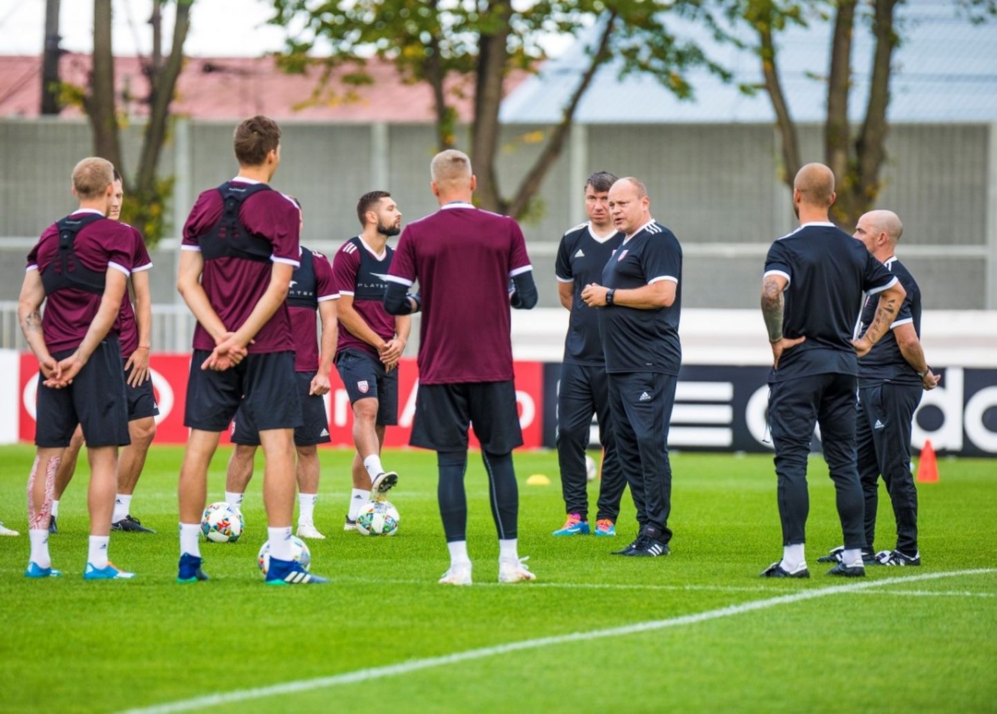 Latvijas futbola izlase aizvada treniņu pirms spēles pret Andoru